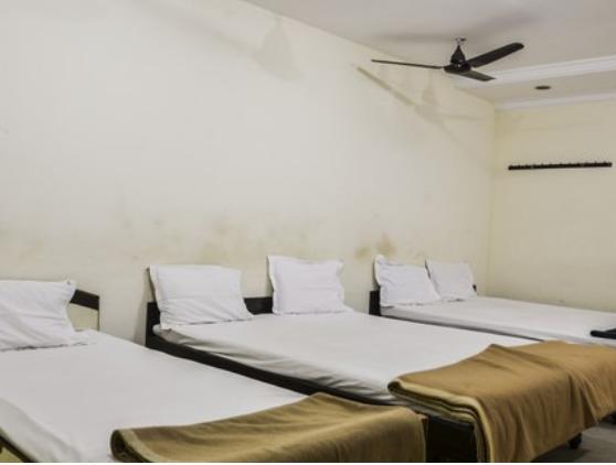 Hotel Maya Deluxe Haidarábád Kültér fotó